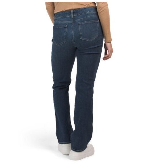 NYDJ   Slimming Straight Jeans  . Size 14 - Picture 2 of 2